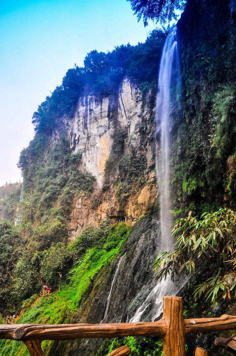 大地的伤疤——马岭河峡谷记