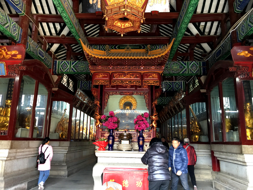 方便有多门",与宝通禅寺,古德寺,莲溪寺并称为武汉佛教的"四大丛林"