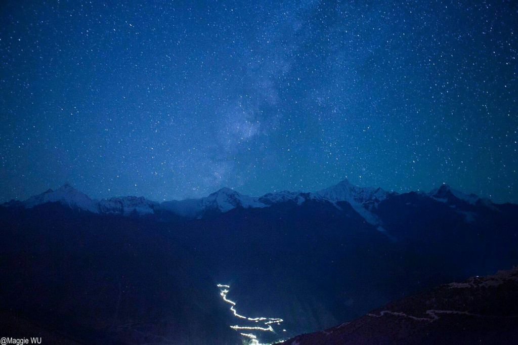 梅里雪山的星空和夜景