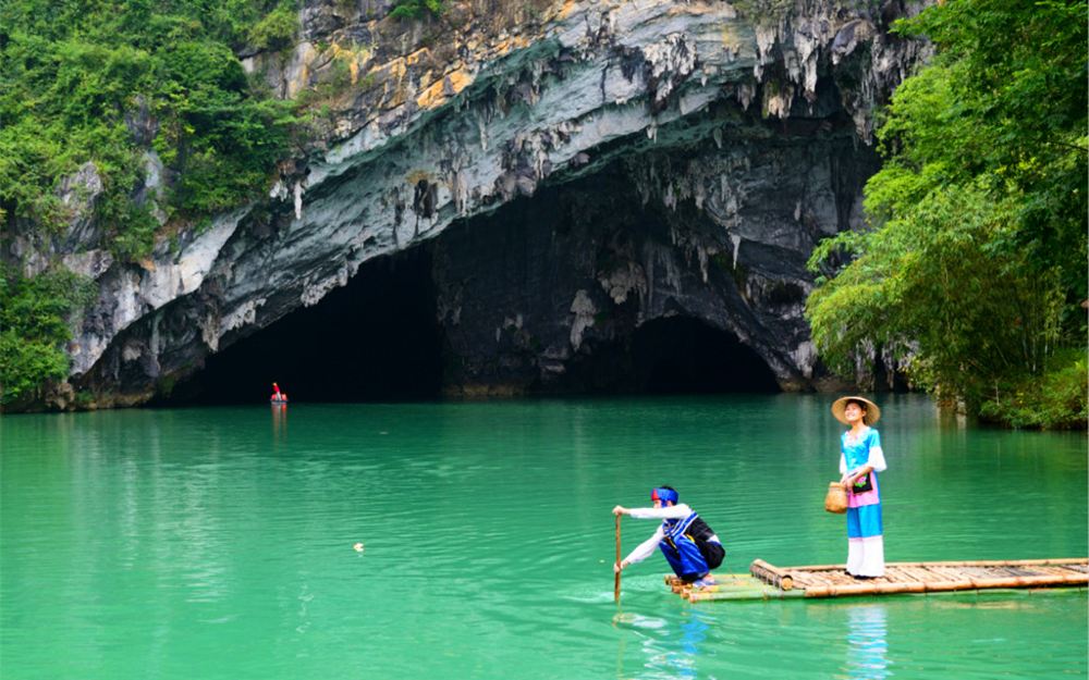 百魔洞 巴马百鸟岩二日游【南宁 巴马 百魔洞 长寿岛 百鸟岩 寿乡